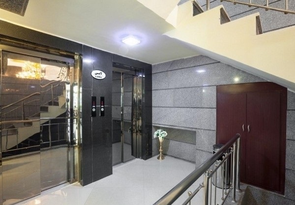 آسانسور طبقات هتل سینا مشهد